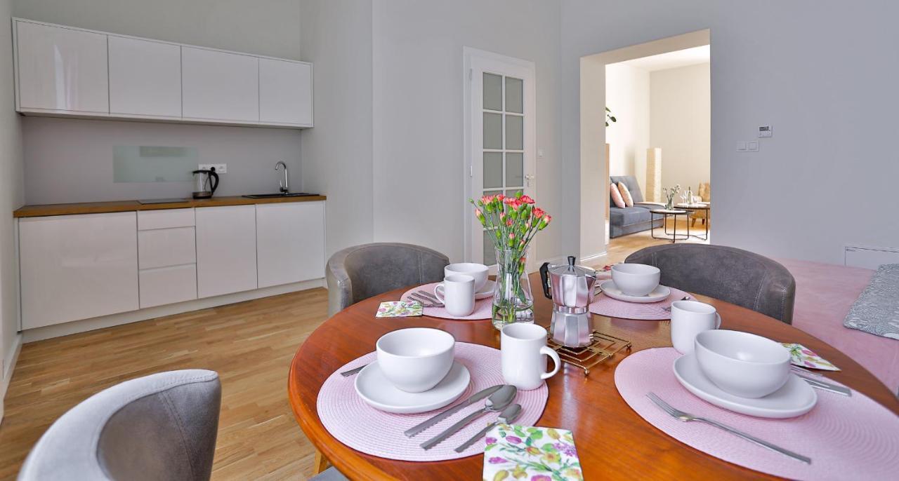 Art Palace Apartments クラクフ エクステリア 写真