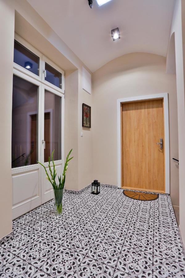 Art Palace Apartments クラクフ エクステリア 写真