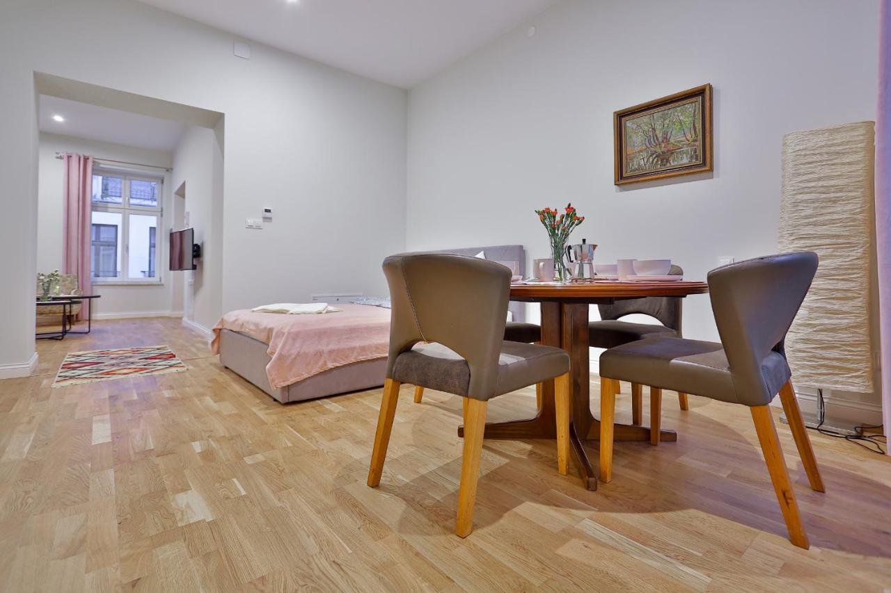 Art Palace Apartments クラクフ エクステリア 写真